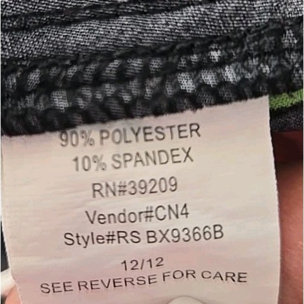 BURNSIDE Board Shorts Black Plaid with Pocket Board Scraper Size 32 - Picture 6 of 7